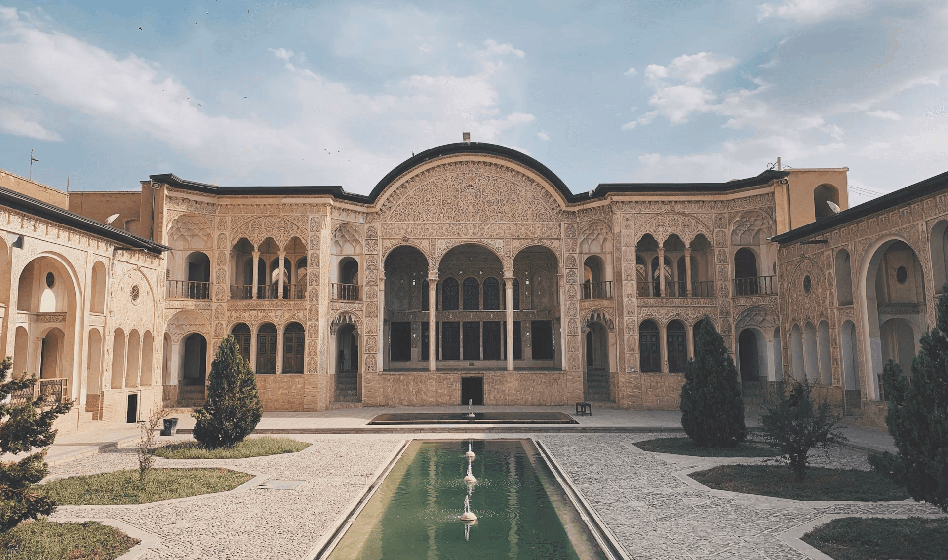 THE COASTAL PALACE